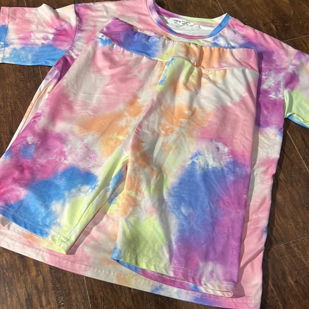 Tie-dyed, Shein biker shorts set